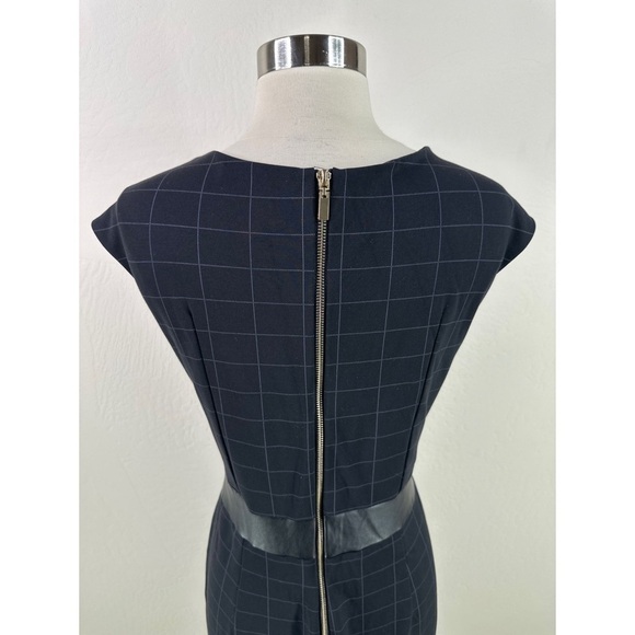 Chic Black Grid Pattern Dress - Picture 4 of 11